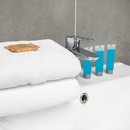 Sluzew 405a By Bookinghost Daire Varşova